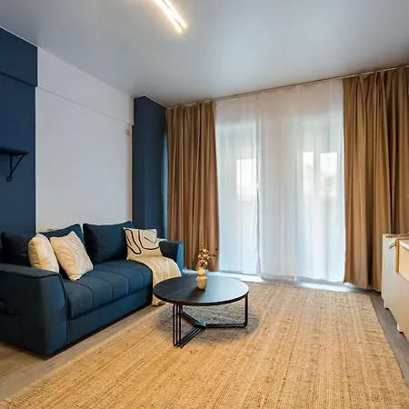 Spacious 104 B5 Boekarest