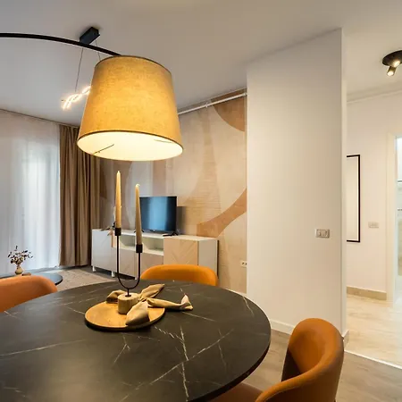 Spacious 104 B5 * Бухарест